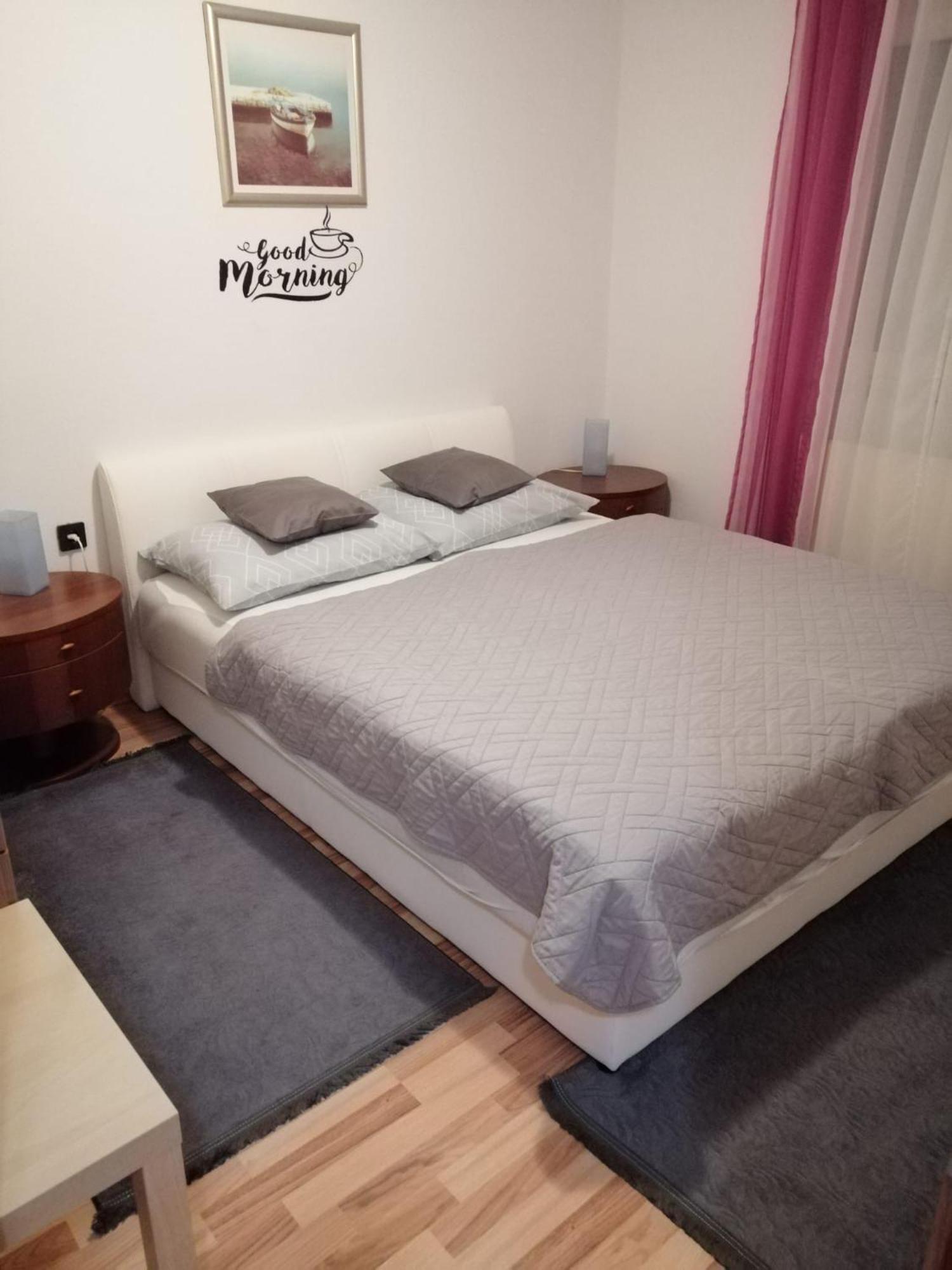 Apartman Trio Maksimir Zagreb Buitenkant foto