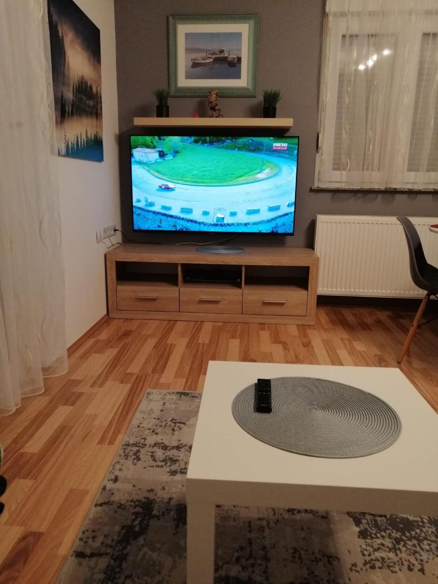 Apartman Trio Maksimir Zagreb Buitenkant foto