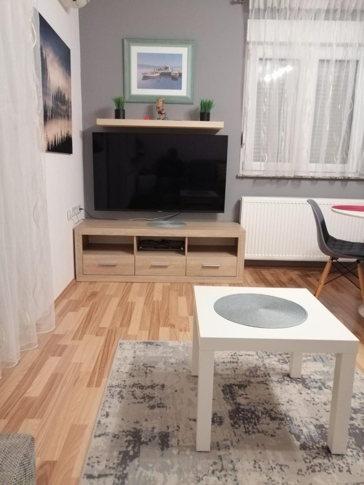 Apartman Trio Maksimir Zagreb Buitenkant foto